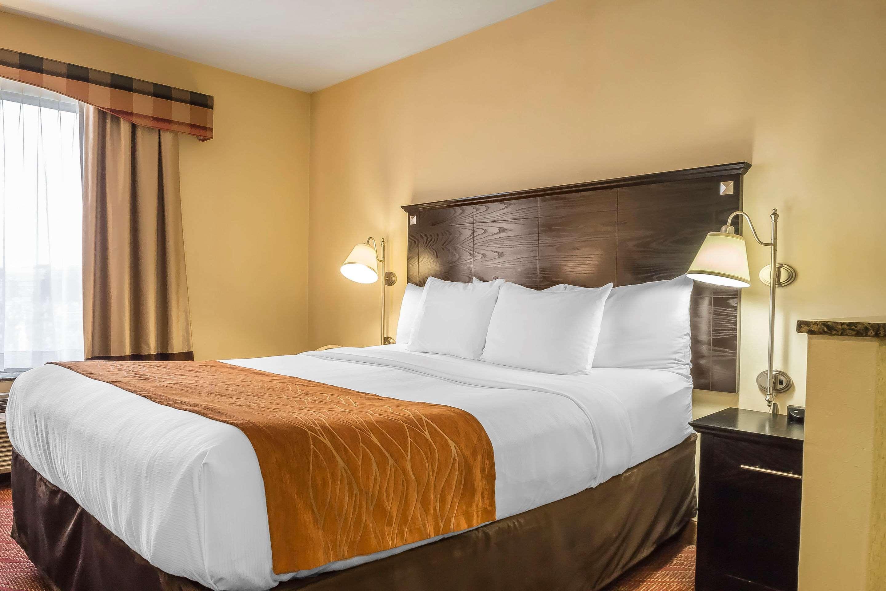 Comfort Inn & Suites Laguardia Airport New York Ngoại thất bức ảnh