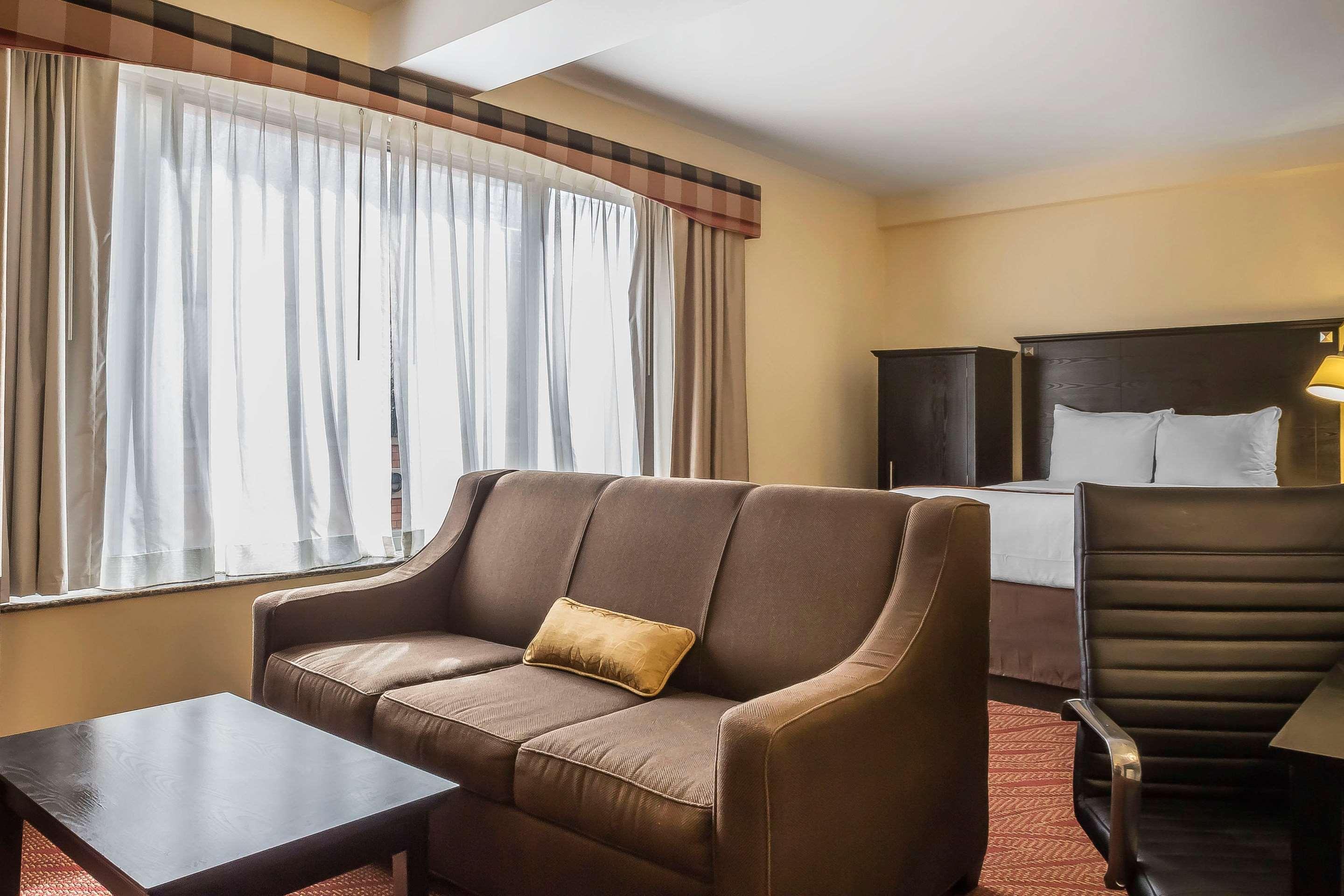 Comfort Inn & Suites Laguardia Airport New York Ngoại thất bức ảnh