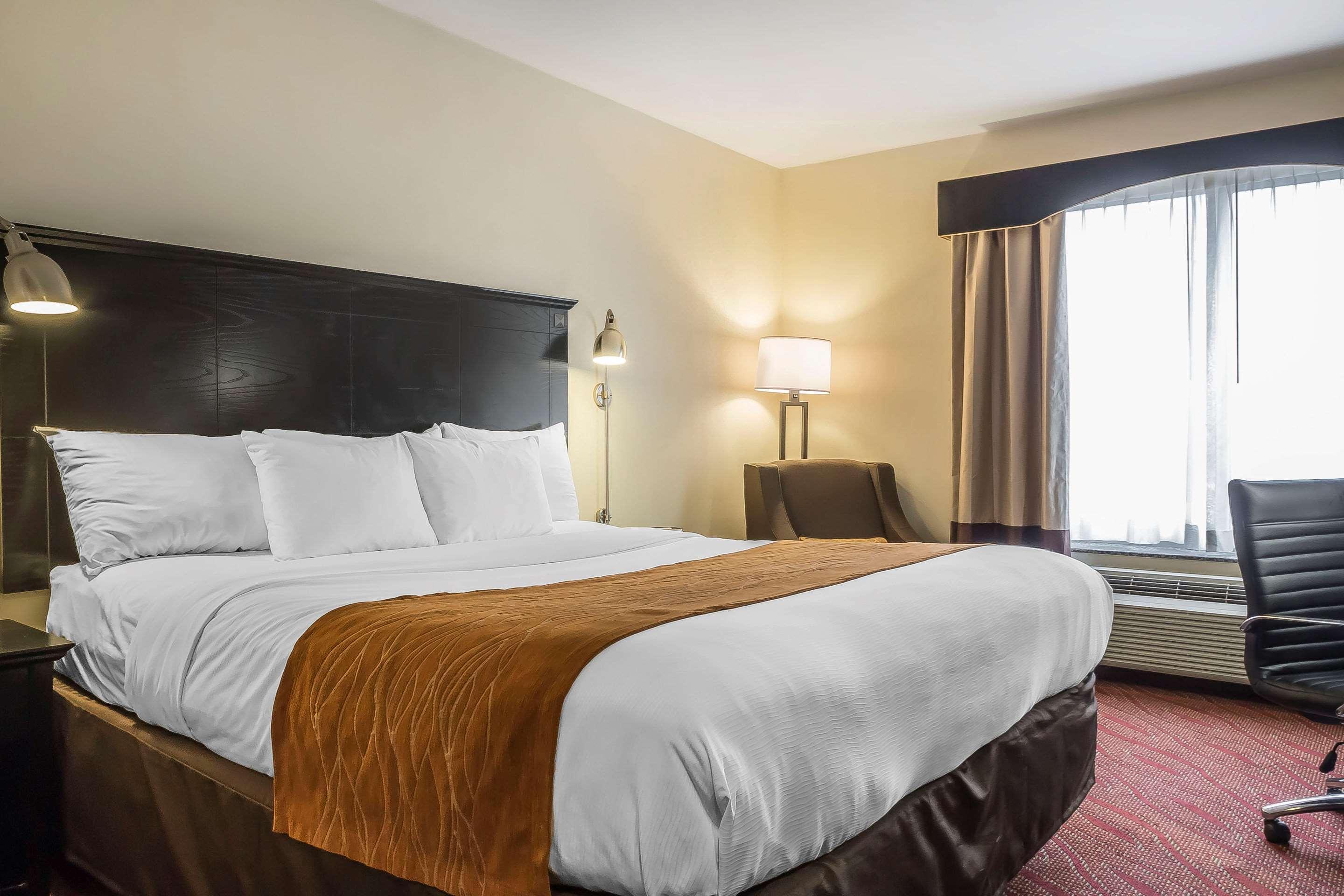 Comfort Inn & Suites Laguardia Airport New York Ngoại thất bức ảnh