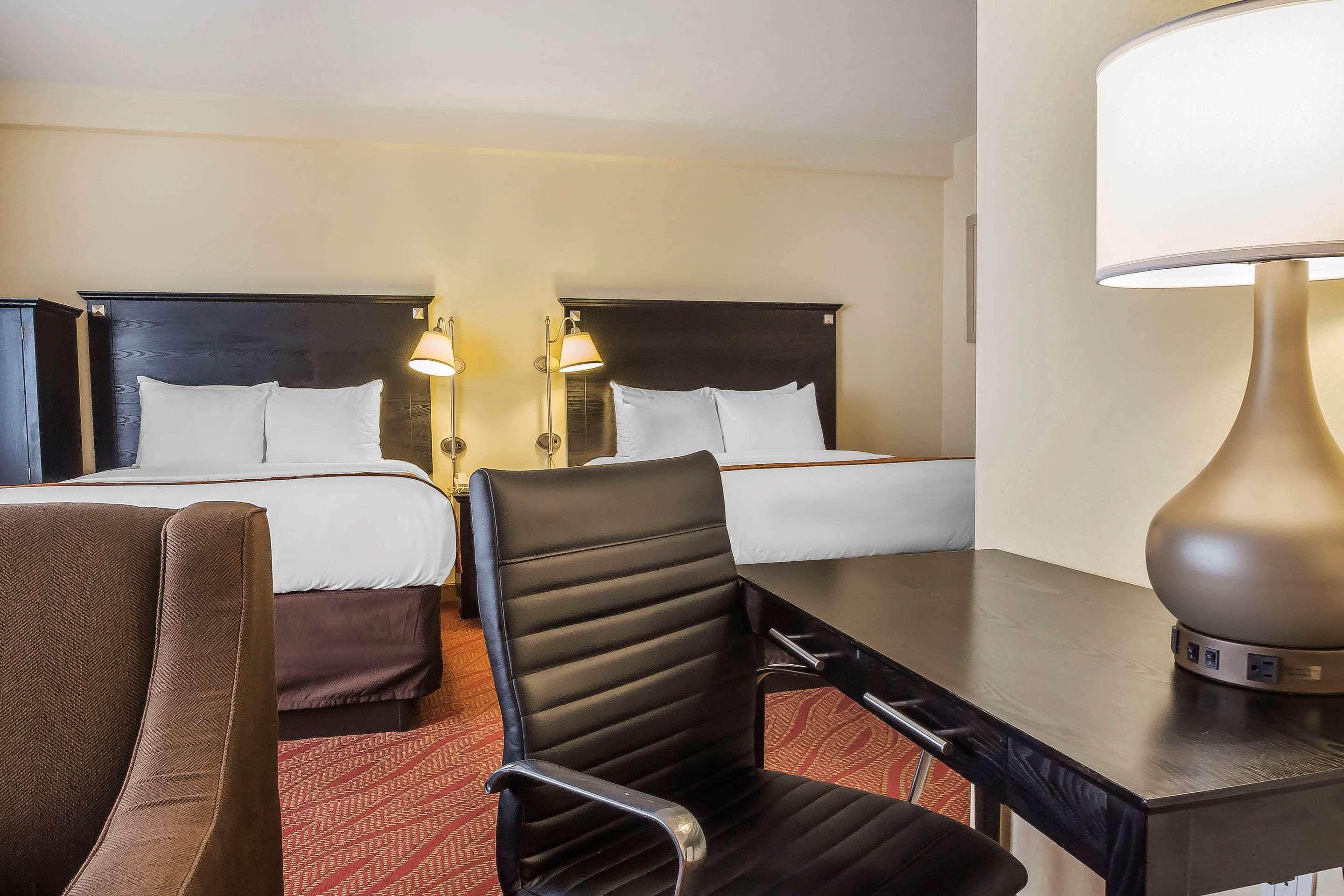 Comfort Inn & Suites Laguardia Airport New York Ngoại thất bức ảnh