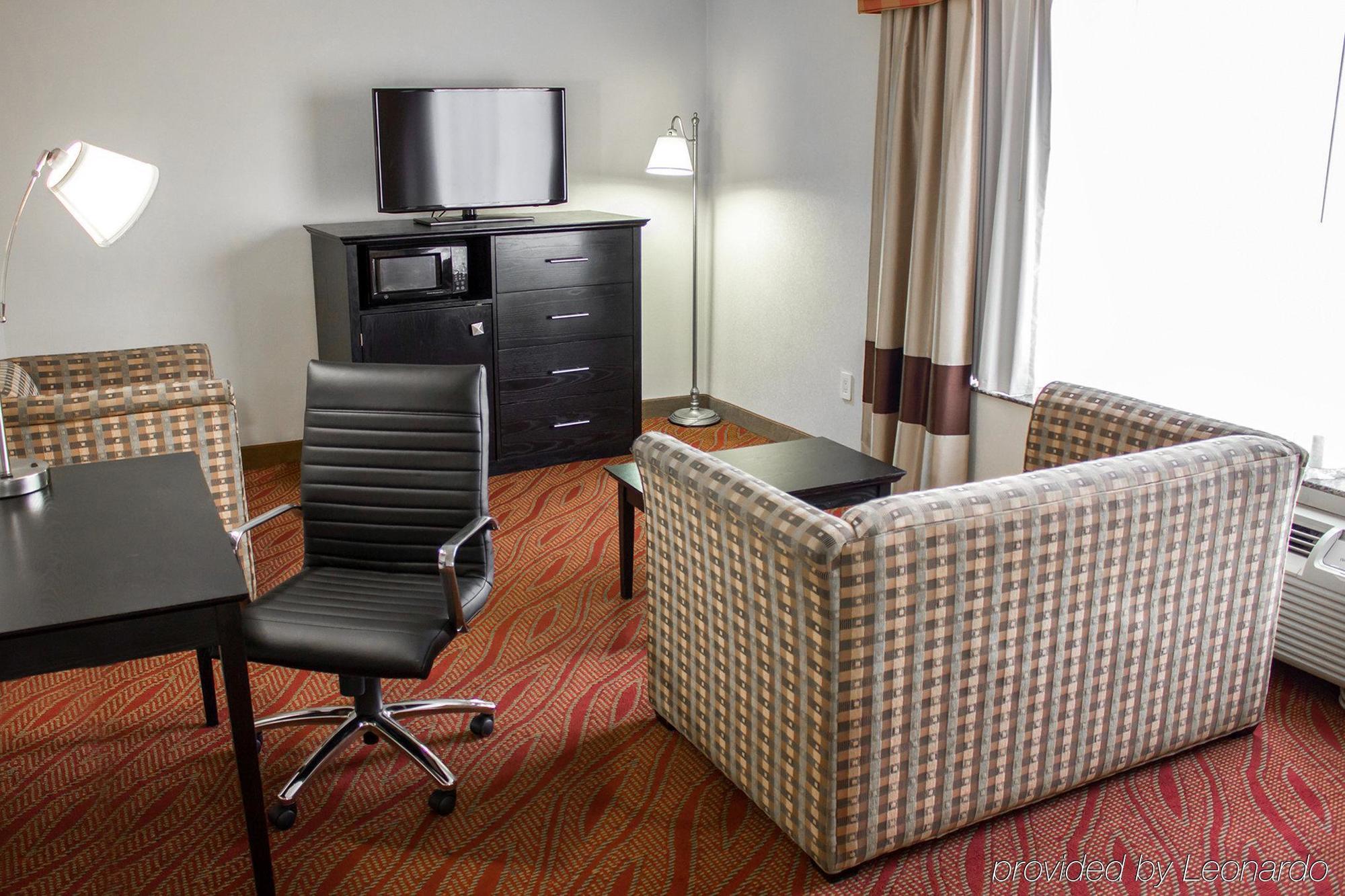 Comfort Inn & Suites Laguardia Airport New York Ngoại thất bức ảnh