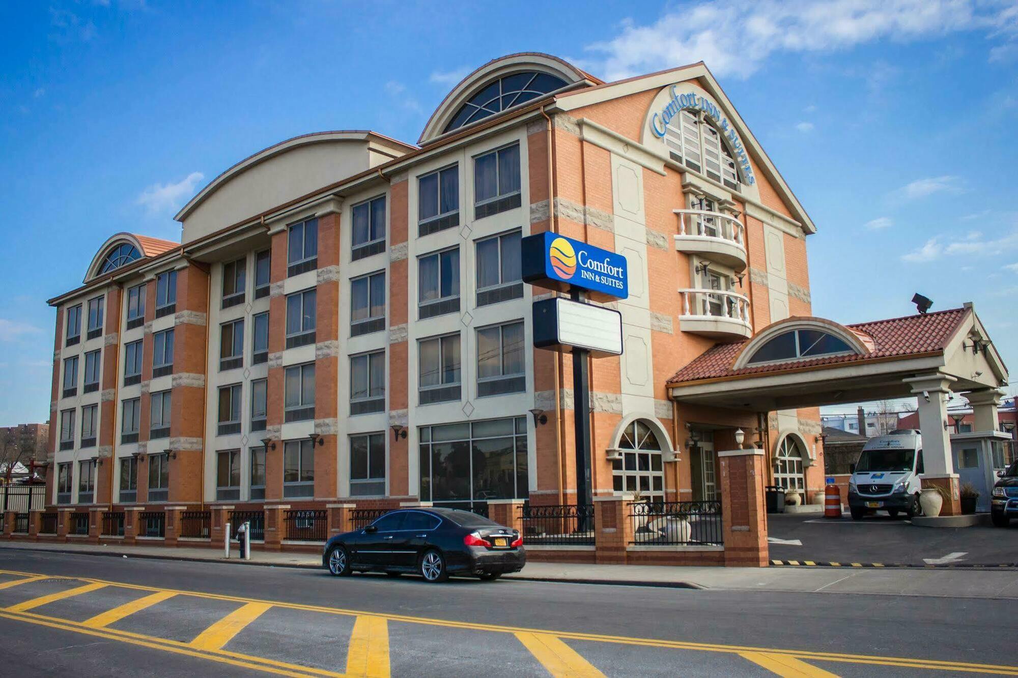 Comfort Inn & Suites Laguardia Airport New York Ngoại thất bức ảnh