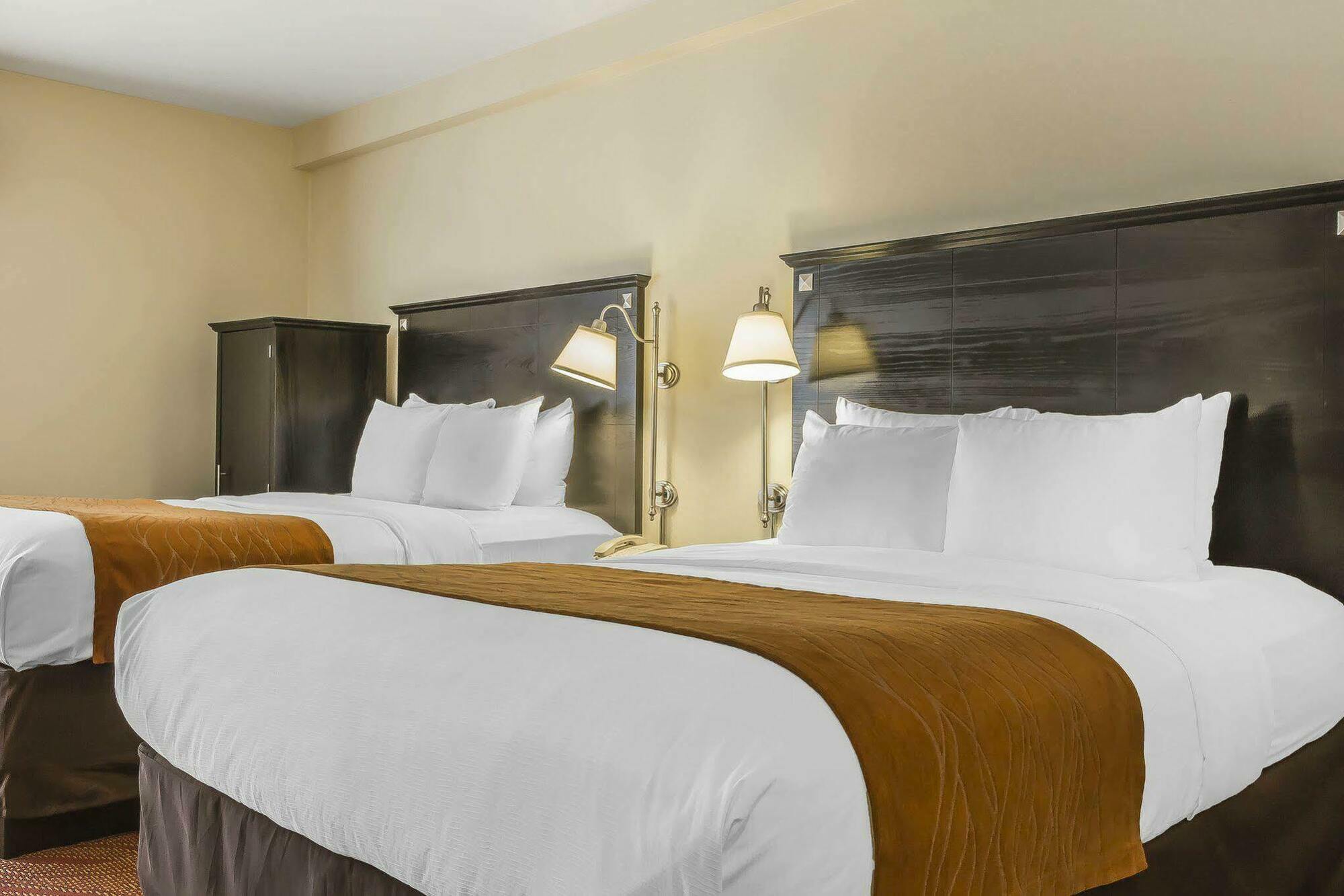 Comfort Inn & Suites Laguardia Airport New York Ngoại thất bức ảnh